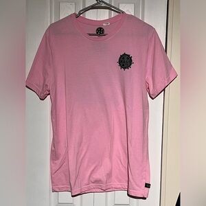 🌸🌸 5 for $15🌸🌸 Maui  & Sons pink tshirt